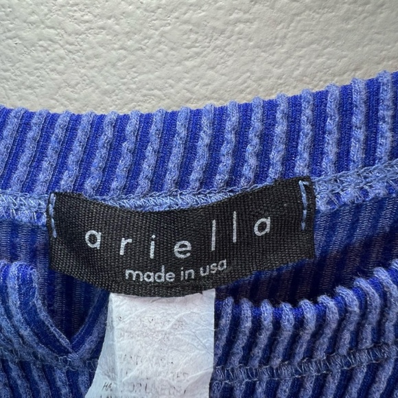 Ariella Women's High Low Long Sleeve Top Royal Blue Shirt Ribbed Stretch  Medium - Picture 6 of 10